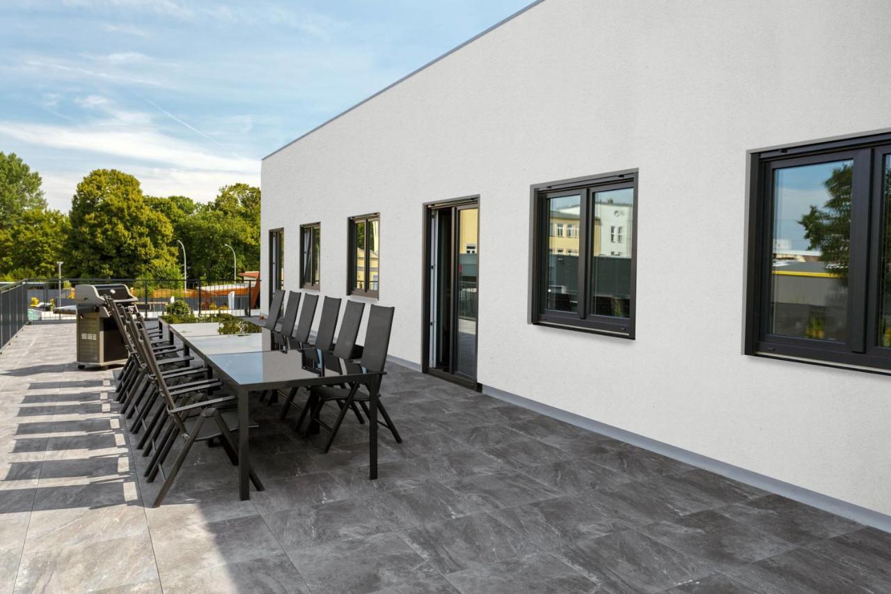 Monteurzimmer Berlin Pankow Mit Dachterrasse - Nur 10 Min. Von Der A10 - 3 Zimmer/ 7 Betten — Fotos 1